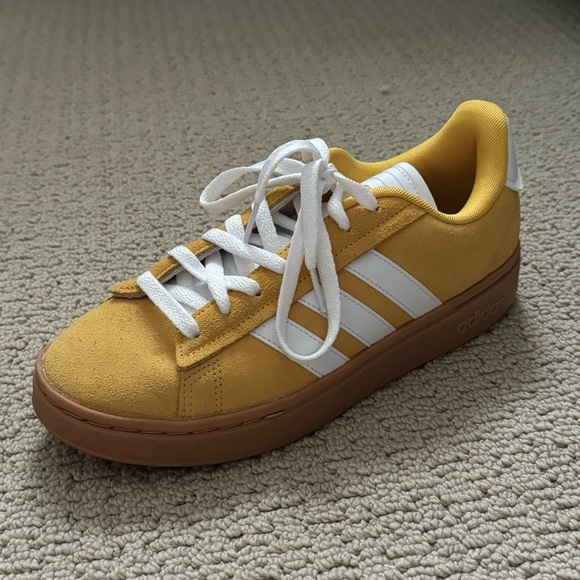 Gold Adidas Court Sneakers - Picture 5 of 5